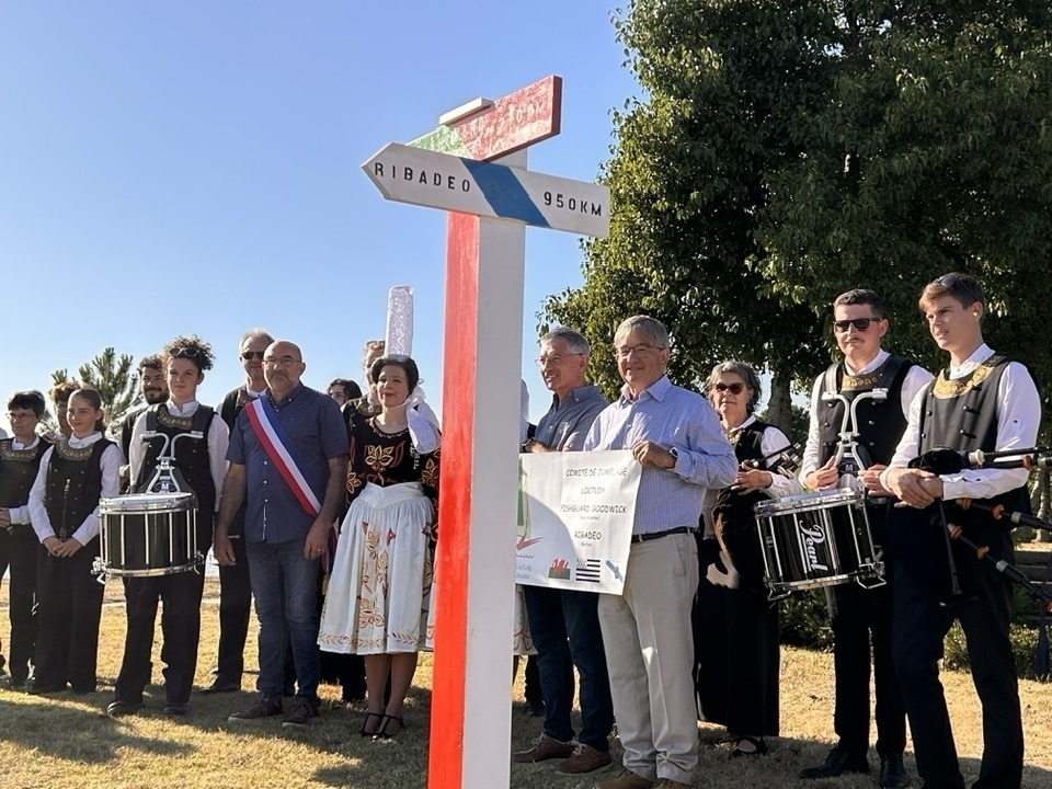 LA VIE DES JUMELAGES: - COMITÉ BRETAGNE-GALICE